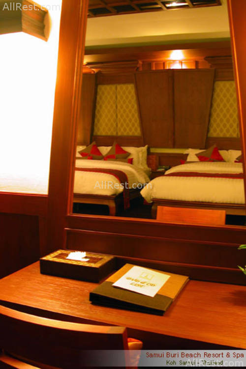 Samui Buri Beach Resort & Spa 11